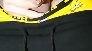 Wet foreskin close-up wet uncut dick⁄Handsfree pissing⁄ Pissing video KyleBern