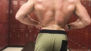 gay porn video - kevinmuscle (430) - SeeBussy.com