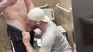 Unknown Short Gay Video (863) - Free Gay Porn - Free Amateur Gay Porn 2
