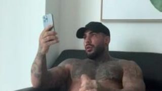 Watching porn and jerking off till I cum Imanol Brown - Gay Fans BussyHunter.com